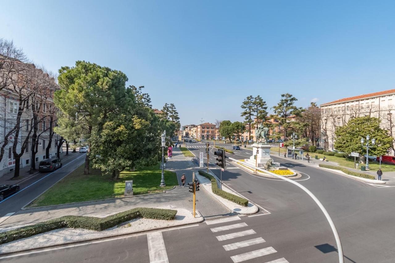 Appartamento Piazza Garibaldi - F&L Apartment Brescia Exterior photo